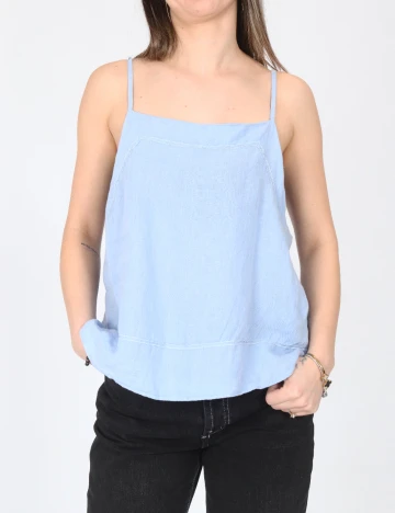 Maiou Zara, albastru