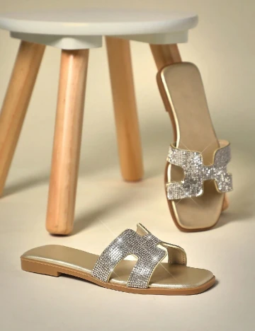 Slapi Shein Kids, auriu