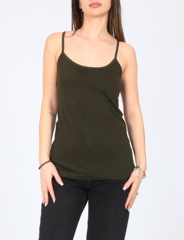 
						Maiou Bershka, verde