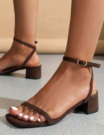 
						Sandale SHEIN, maro
