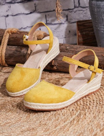 Pantofi SHEIN, galben