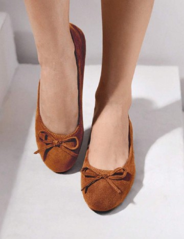 Balerini SHEIN, maro