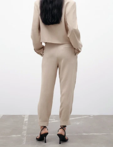 Pantaloni Zara, crem