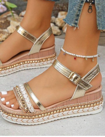 
						Sandale SHEIN, auriu