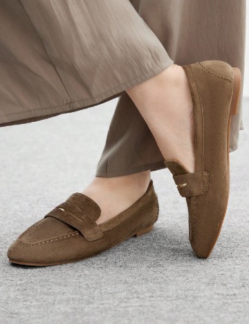 
						Mocasini SHEIN, maro