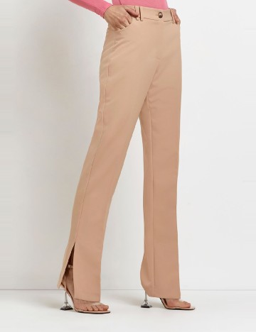 
						Pantaloni River Island, maro