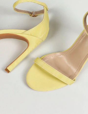 Sandale SHEIN, galben