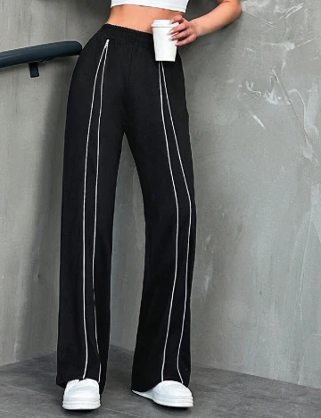 Pantaloni SHEIN, negru