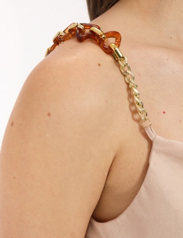 Maiou River Island, crem