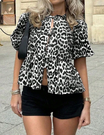 Bluza SHEIN, animal print