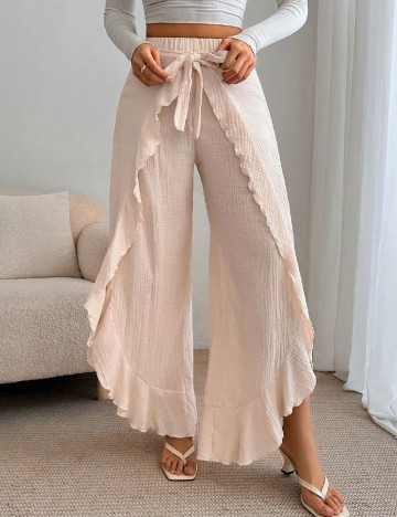 
						Pantaloni SHEIN, crem