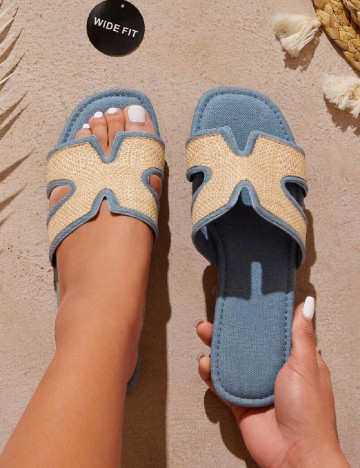 Slapi SHEIN, crem/albastru