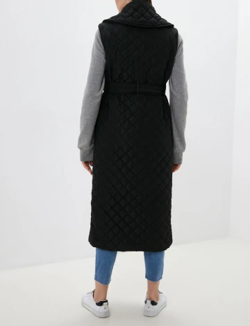 Vesta River Island, negru