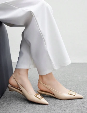 Pantofi Cuccoo, crem