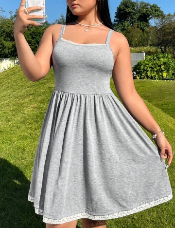 Rochie medie SHEIN CURVE, gri