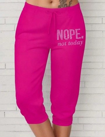 
						Pantaloni scurti SHEIN, roz