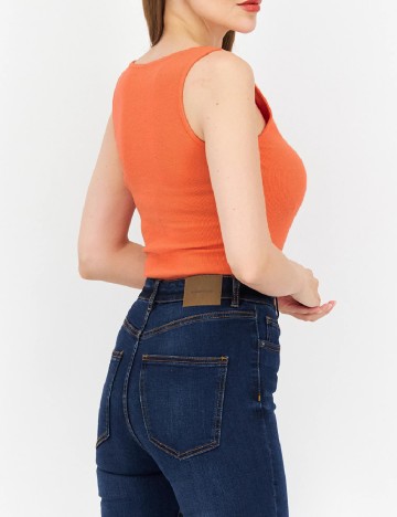 Body River Island, portocaliu