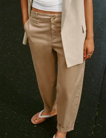 
						Pantaloni Zara, maro