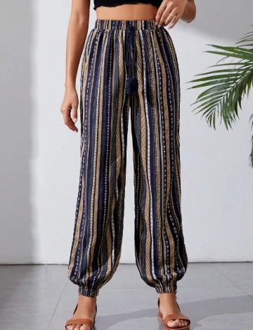 Pantaloni SHEIN, mix culori