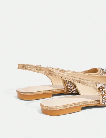 Pantofi SHEIN, auriu