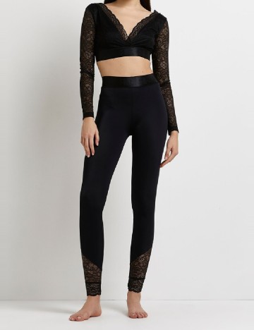 
						Colanti River Island, negru