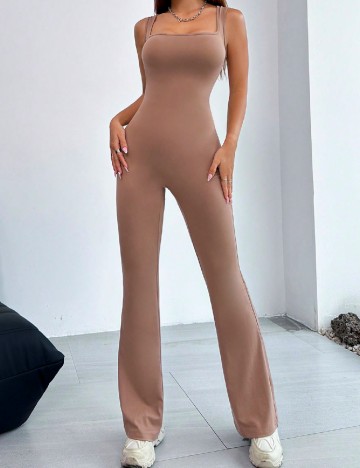 
						Salopeta SHEIN, maro