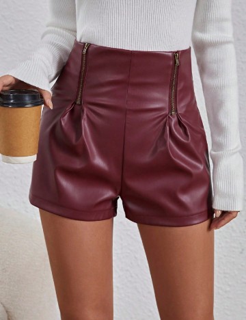 
						Pantaloni scurti SHEIN, visiniu