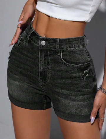 Pantaloni scurti SHEIN, negru