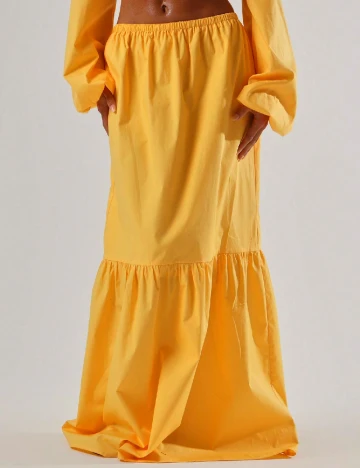 Fusta Musera, galben