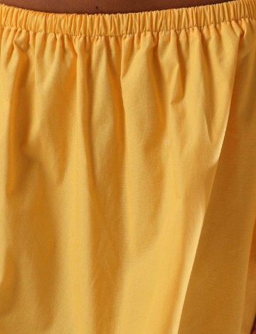 Fusta Musera, galben