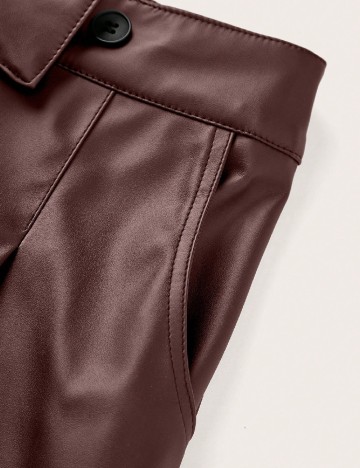 Pantaloni scurti SHEIN, visiniu