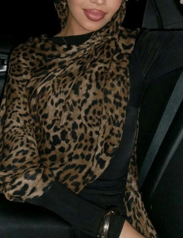 Esarfa SHEIN, animal print