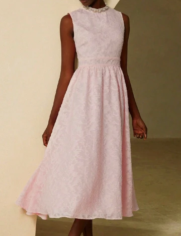 Rochie medie Aveloria, roz