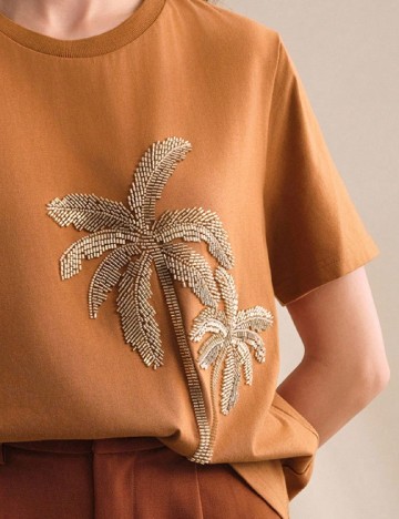 Tricou Anewsta, maro