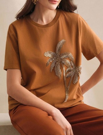 Tricou Anewsta, maro