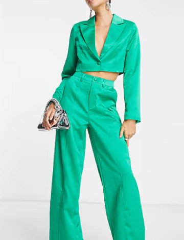 
						Sacou extro&vert, verde