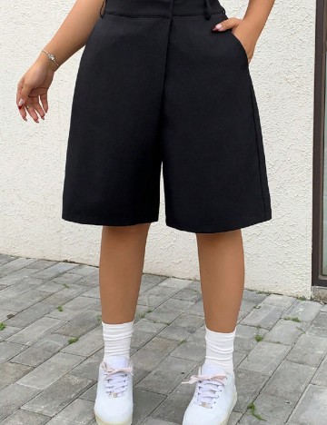 Pantaloni scurti Dazy Plus Size, negru