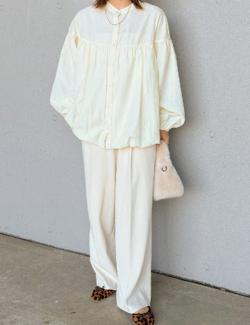 
						Jacheta Oversize Friful, alb