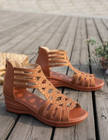 Sandale SHEIN, maro