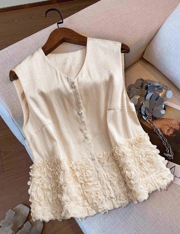 
						Vesta SHEIN CURVE, crem