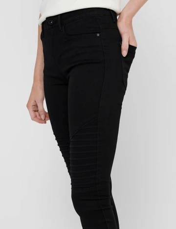 Blugi Only, negru