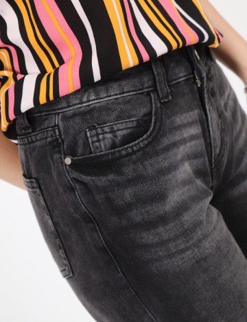 Pantaloni scurti Noisy May, gri