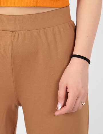 Pantaloni Pieces, maro, M