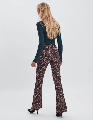 Pantaloni Vero Moda, model floral, M Floral print