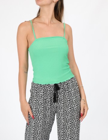 
						Top Vero Moda, verde, M