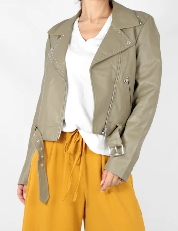 Jacheta Only, kaki, M Verde