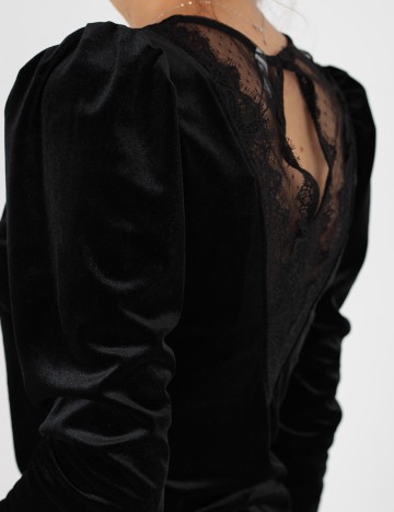 Body Only, negru, M
