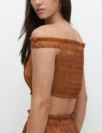 Top Reserved, maro, 38