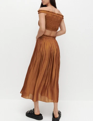 Top Reserved, maro, 38