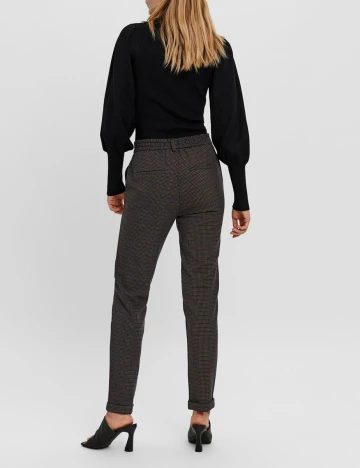 Pantaloni Vero Moda, maro inchis, XL/32